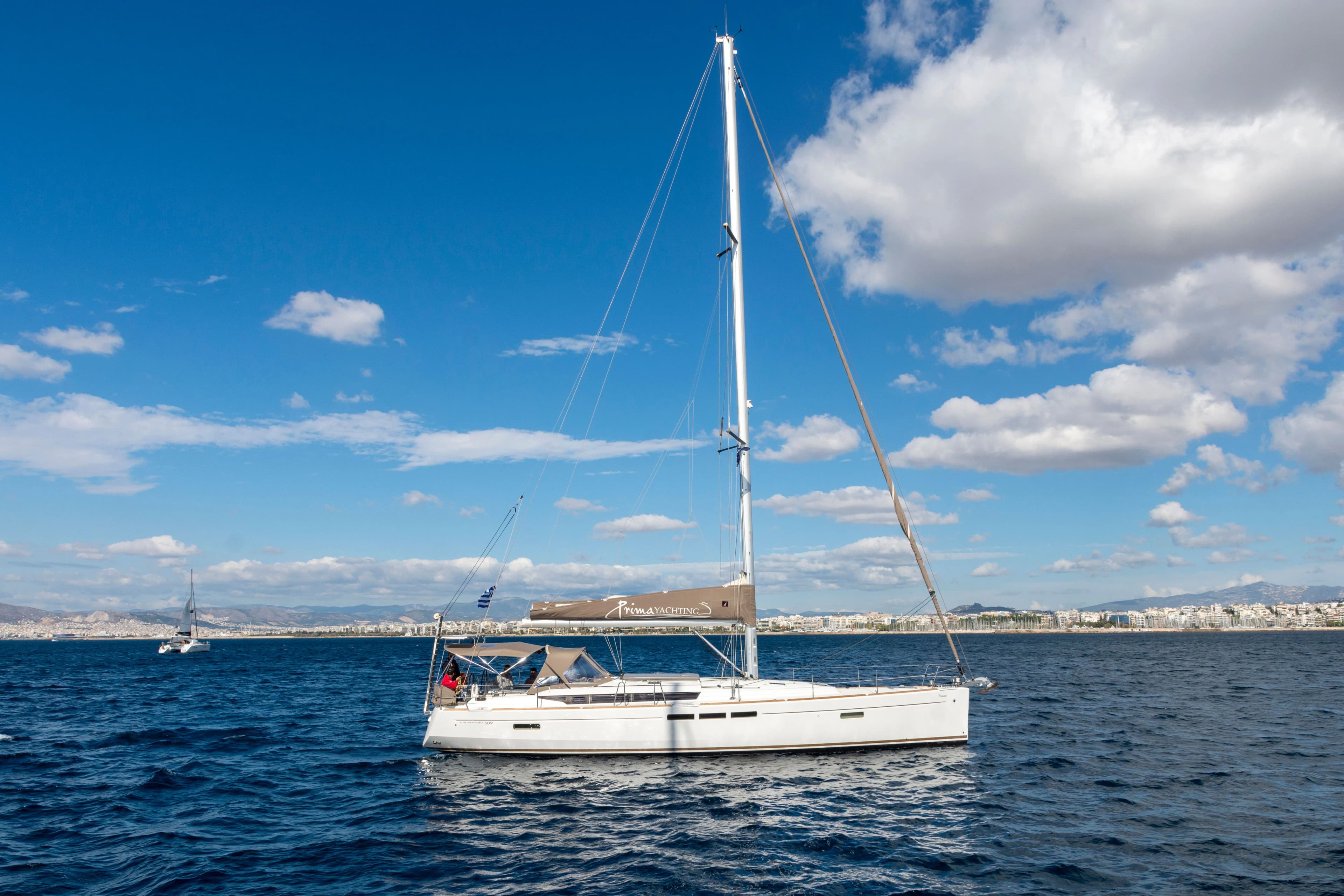 Boat - Charter a 15.38m Sailing Yacht Jeanneau Sun Odyssey 509 in Athens