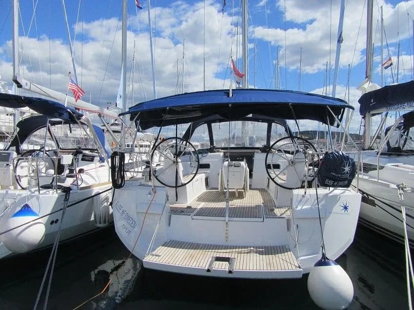 Tekne - Dubrovnik 15.75m Kiralık Yelkenli Yat Jeanneau Sun Odyssey 519