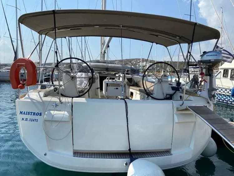 Tekne - Lavrion 15.38m Yelkenli Yat Kiralık