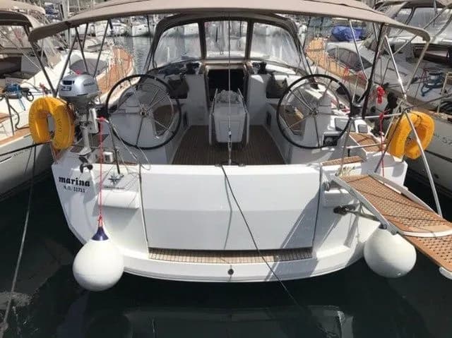 Boat - Charter a 15.38m Sailing Yacht in Athens