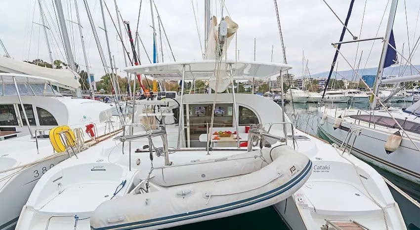 Boat - Charter a 11.55m 6 Cabin Catamaran in Athens
