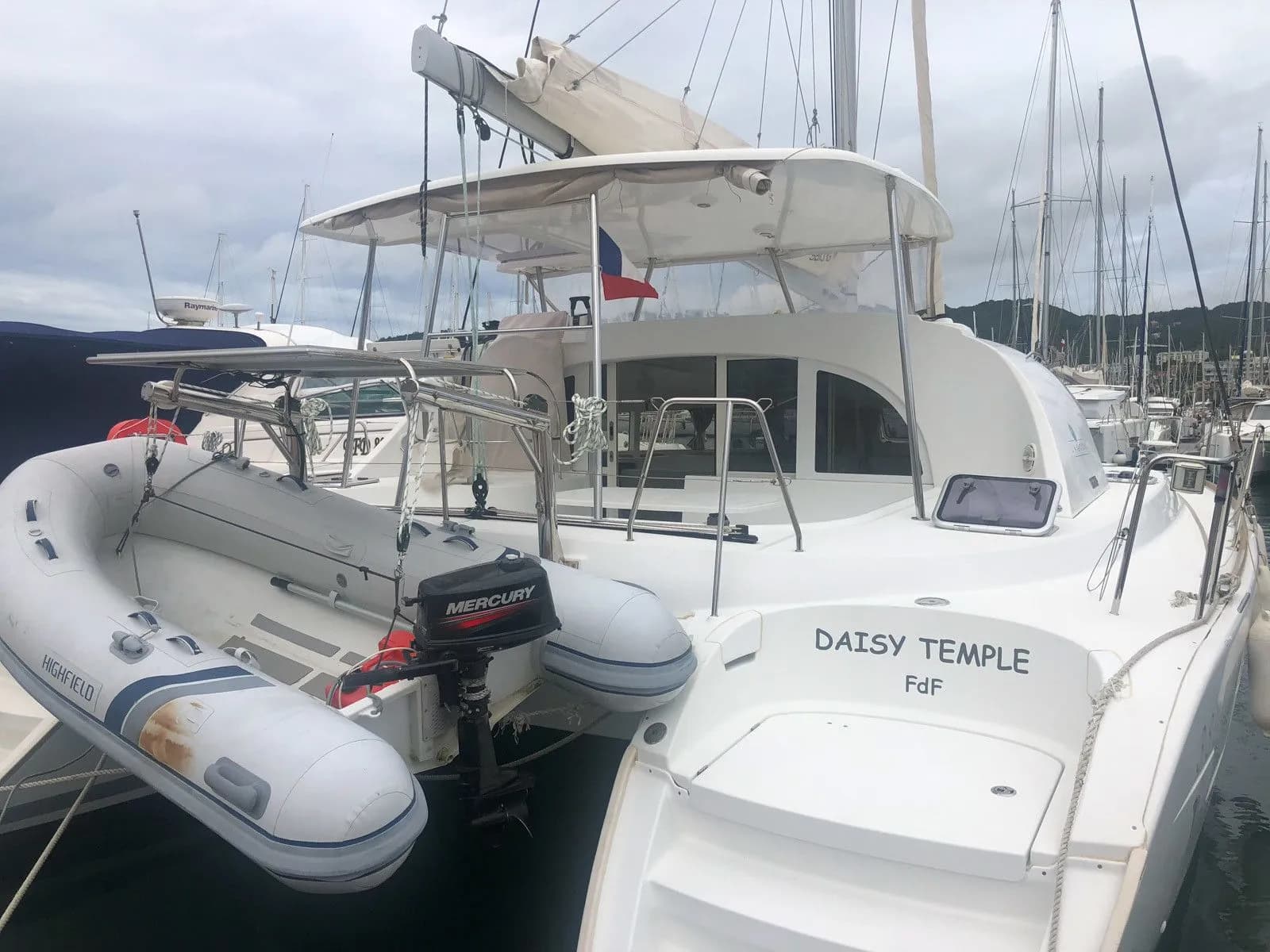 Tekne - Le Marin 11.55m Kiralık Katamaran Lagoon 380 S2