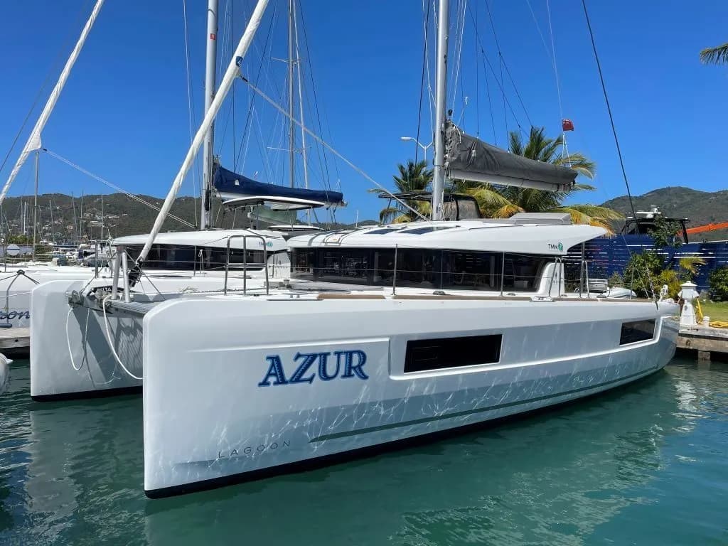 Tekne - Tortola Kiralık 4 Kabinli 11.74m Katamaran