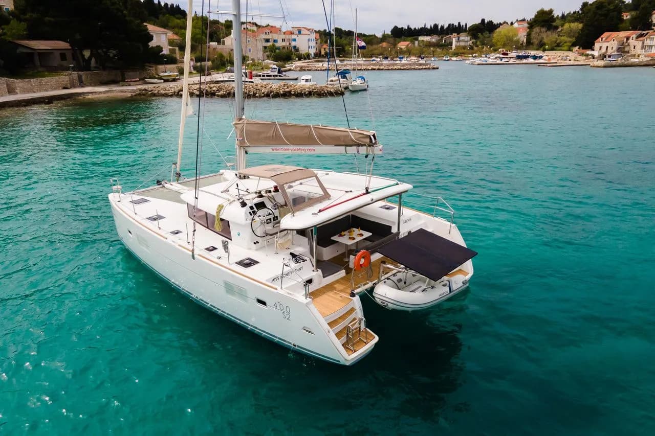 Tekne - Šibenik Kiralık 6 Kabinli 11.97m Katamaran