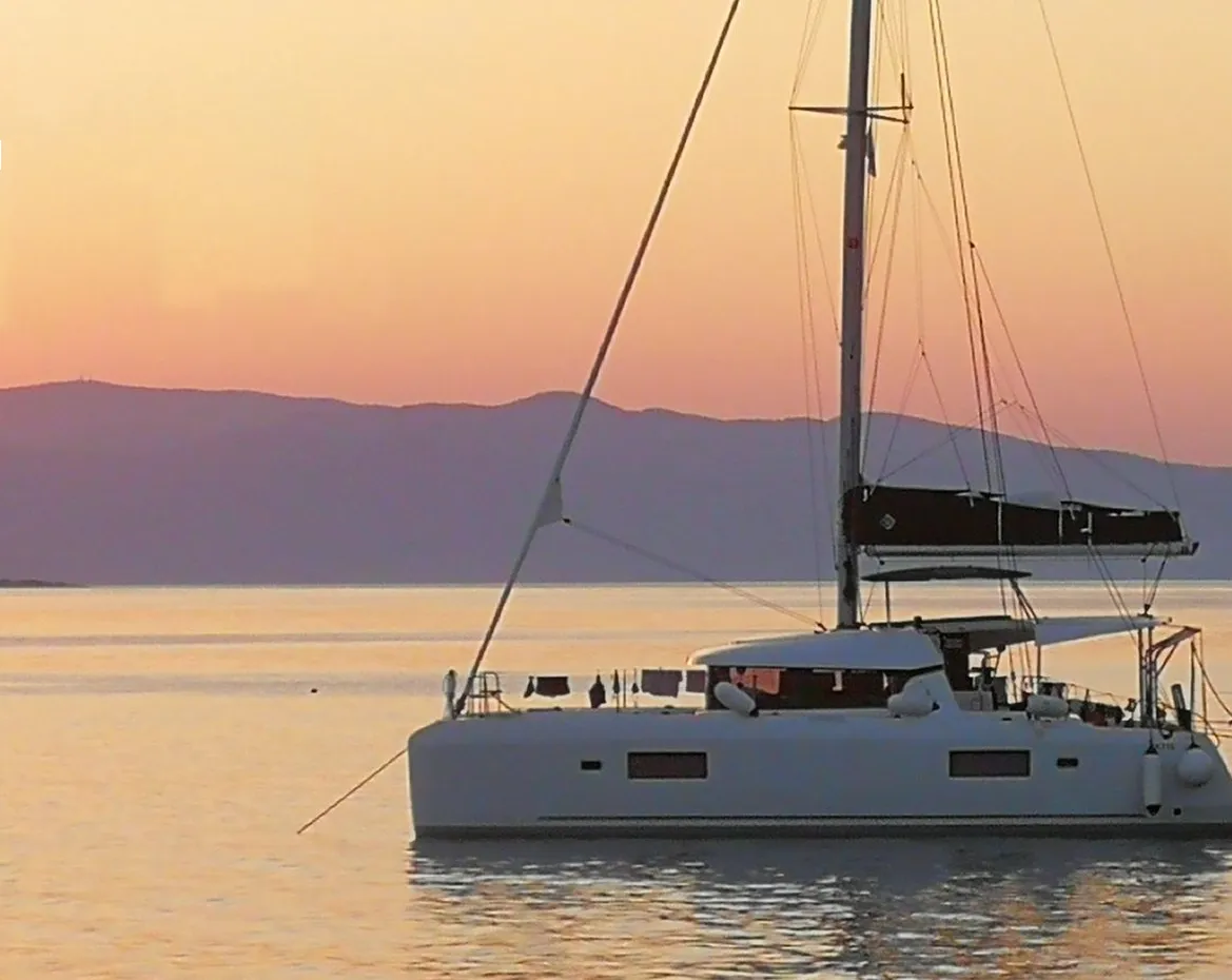 Boat - 12.8m Athens Catamaran Lagoon 42 Hire