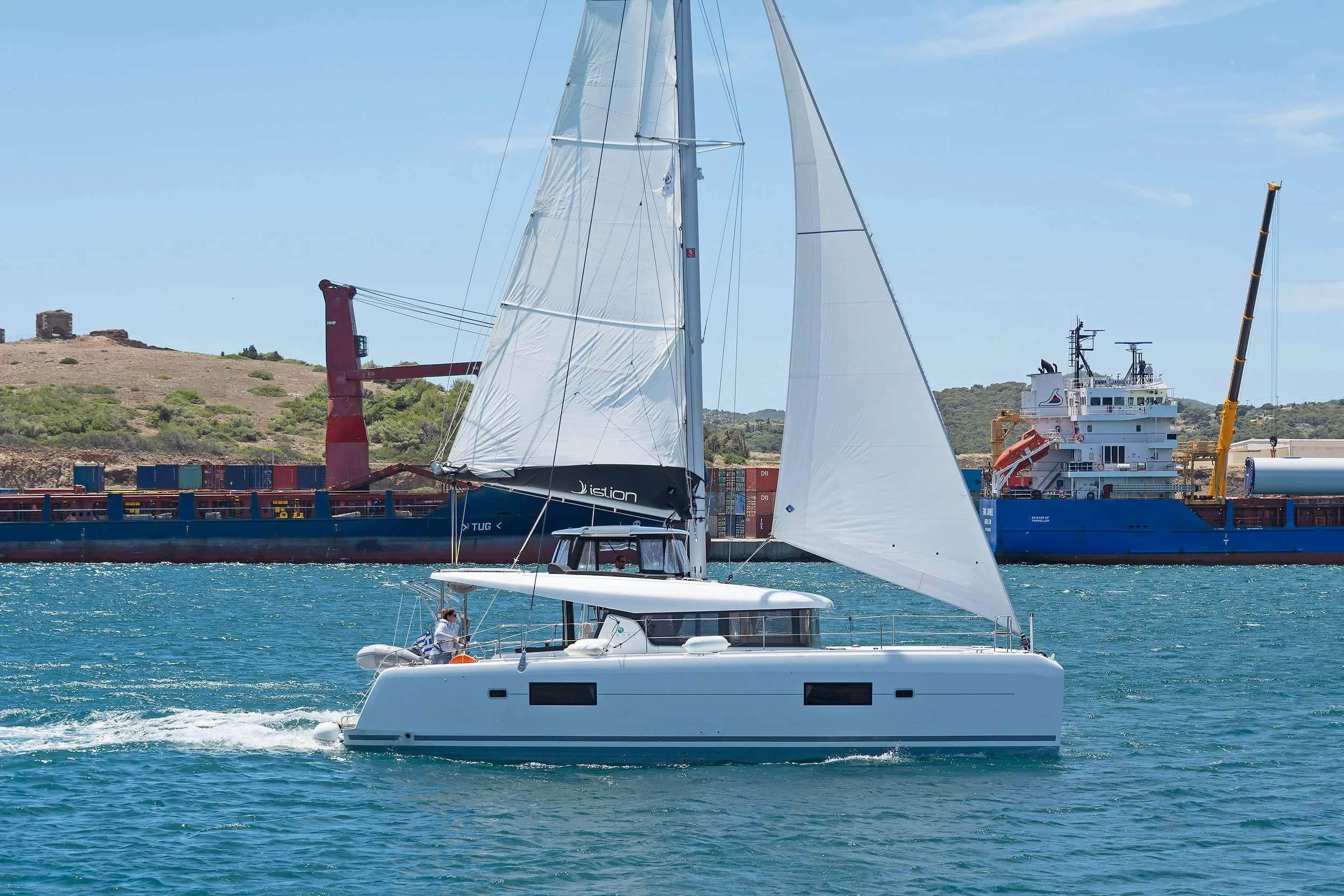 Boat - 12.8m Athens Lagoon 42 Hire
