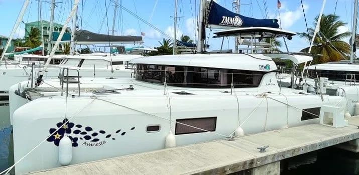 Tekne - Tortola 12.8m Kiralık Tekne