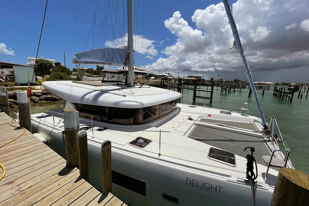 Boat - Explore Marsh Harbour on a 13.61m Rental Lagoon 42
