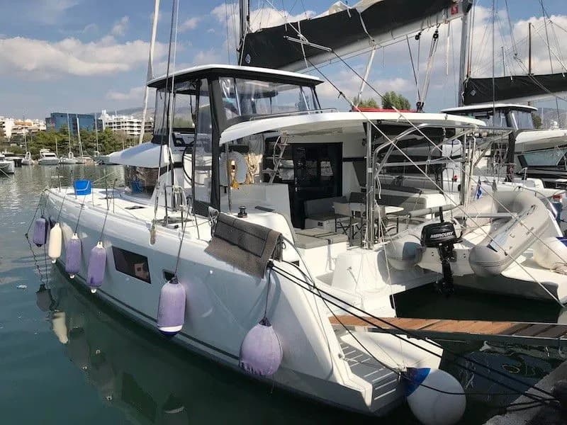 Boat - Rent a 12.8m 6 Cabin Catamaran in Athens