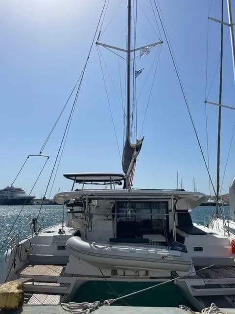 Tekne - Lavrion 12.8m Kiralık Katamaran Lagoon 42