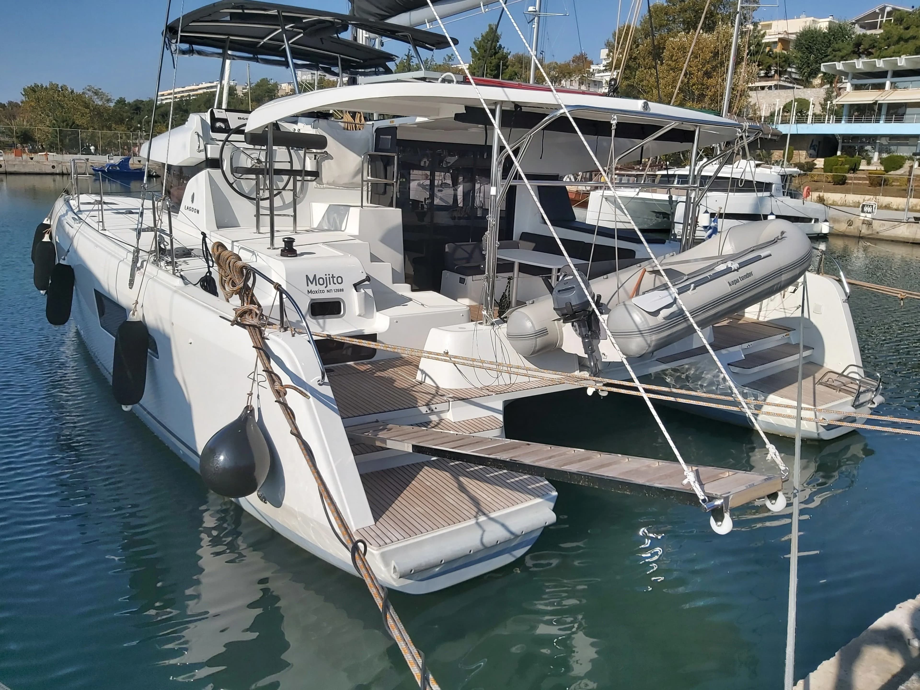 Tekne - Lefkada Kiralık 12.8m Tekne