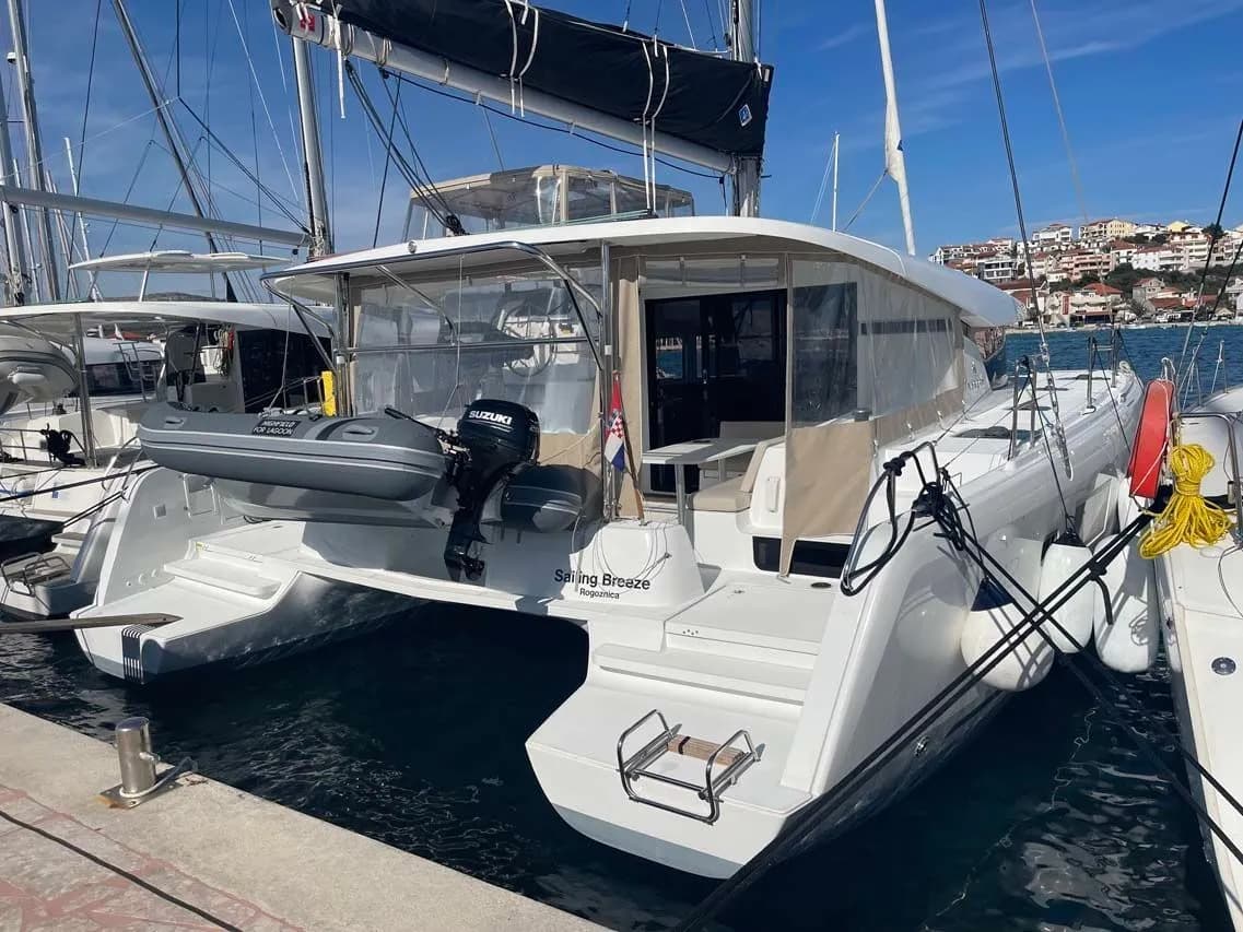 Tekne - Rogoznica 12.8m Katamaran Kiralık