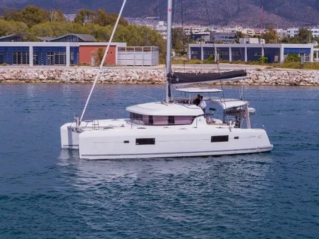 Tekne - Lefkada 12.8m Katamaran Kiralık