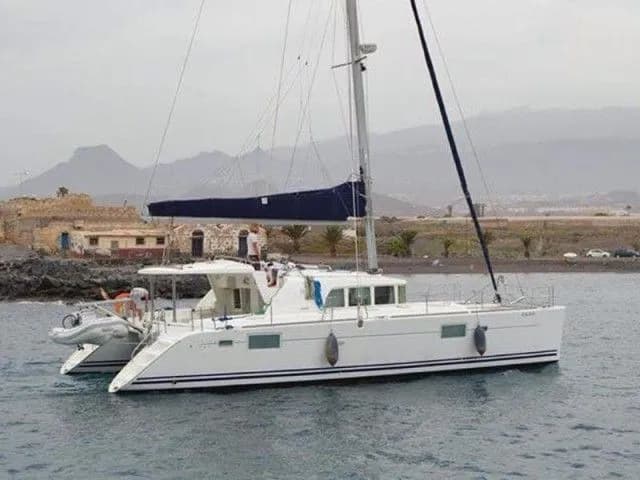 Tekne - Olbia 13.61m Kiralık 4 Kabinli Katamaran