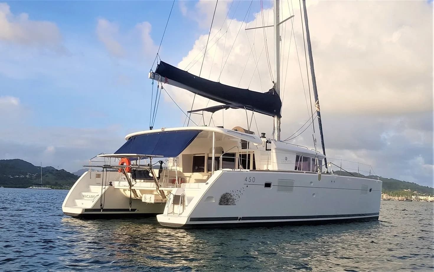 Tekne - Le Marin 13.96m Kiralık Katamaran Lagoon 450 F