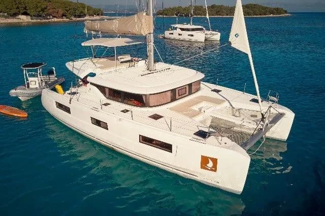 Tekne - Trogir Kiralık 6 Kabinli 13.99m Katamaran