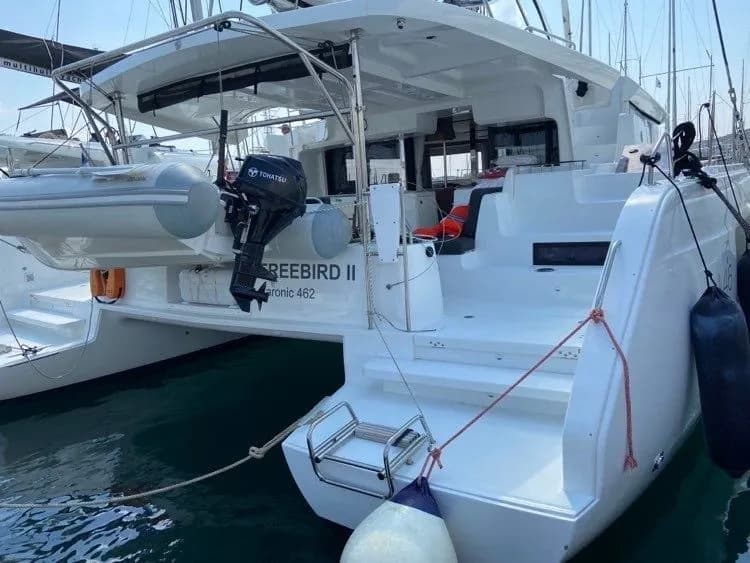Tekne - Lavrion 13.99m Kiralık Katamaran Lagoon 46