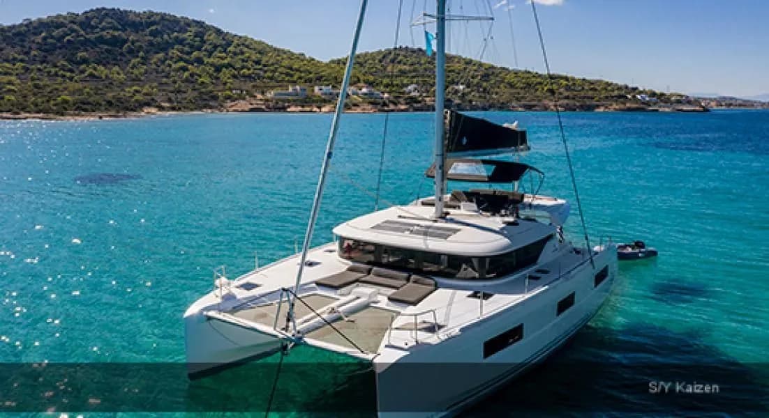 Boat - 13.99m Athens 6 Cabin Catamaran Hire