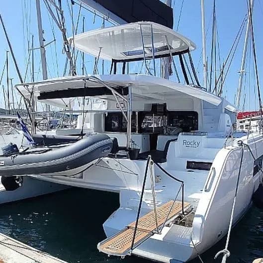 Tekne - Lavrion Kiralık 14.02m Tekne