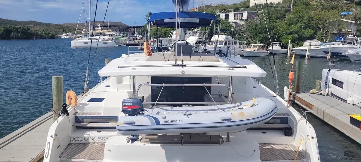 Boat - Charter a 15.54m 6 Cabin Catamaran in Marsh Harbour