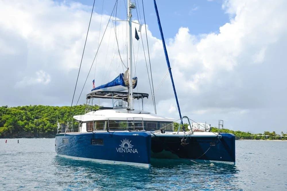 Tekne - Saint Thomas 15.85m Kiralık Katamaran Lagoon 52 F
