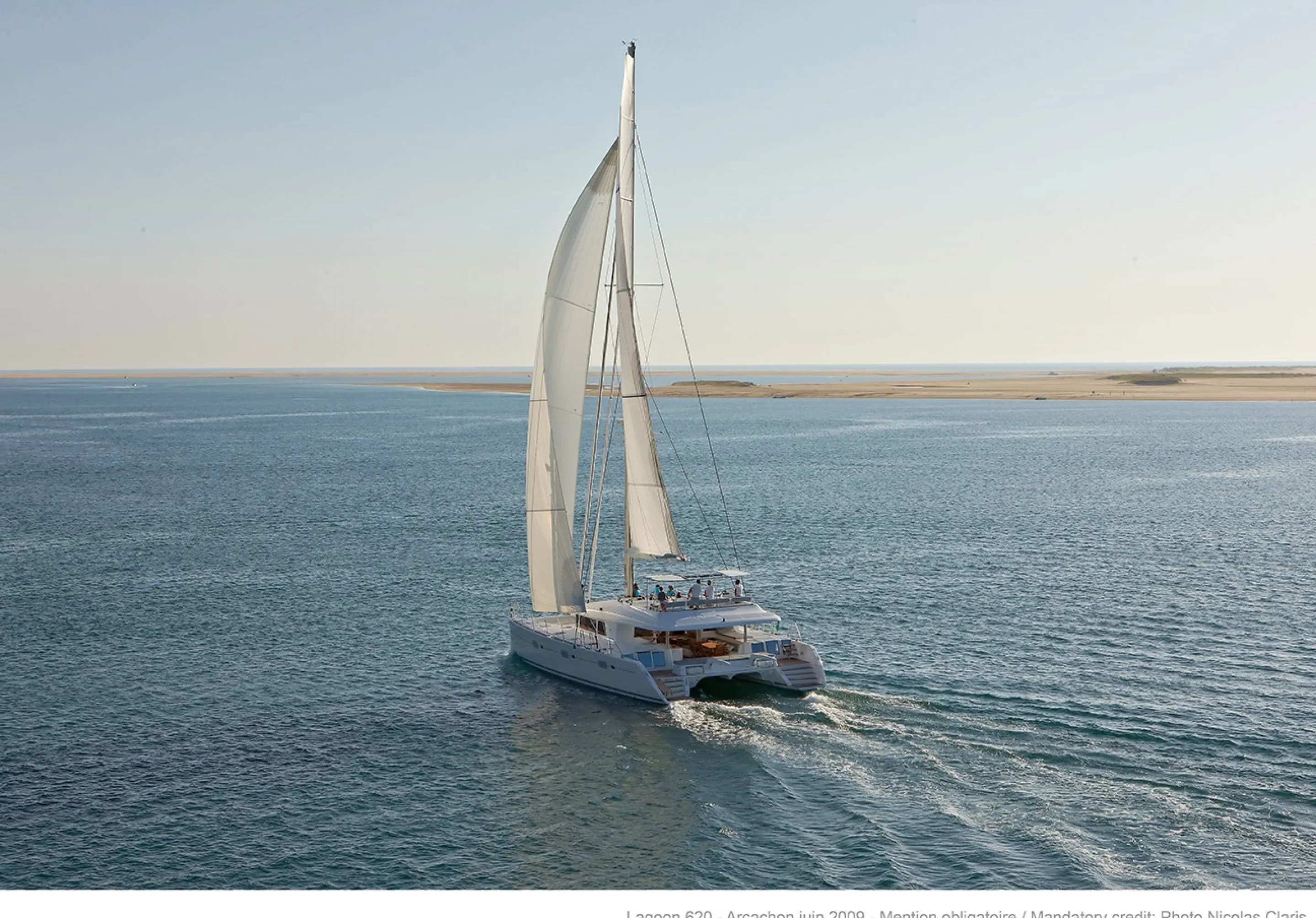 Boat - Explore Uturoa on a 18.9m Rental Catamaran Lagoon 620