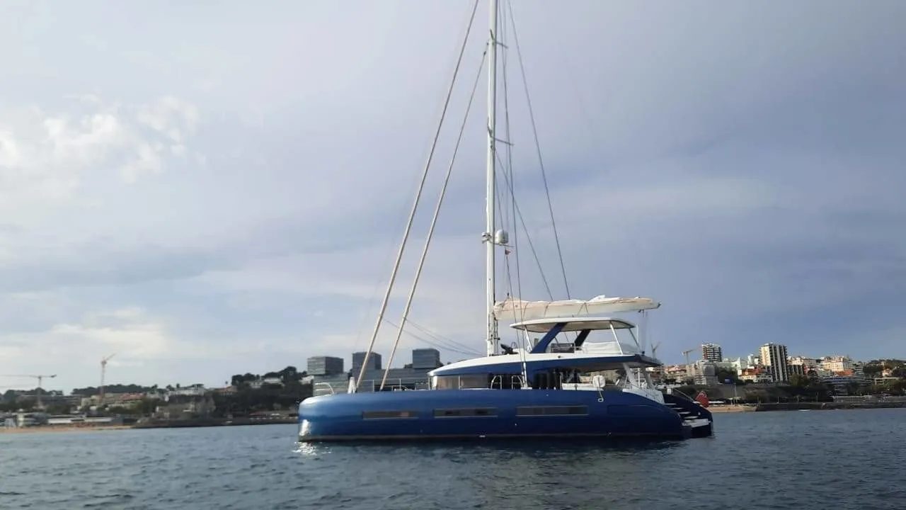 Tekne - Eden Island 23.77m Kiralık 4 Kabinli Katamaran