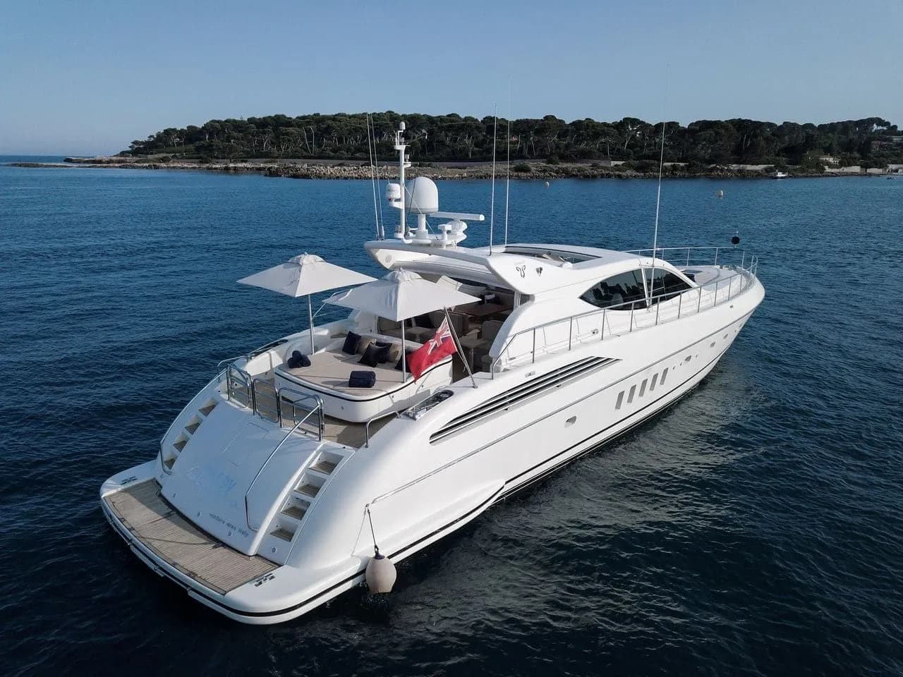 Boat - Explore Marseille on a 23.96m 3 Cabin Motor Yacht Rental