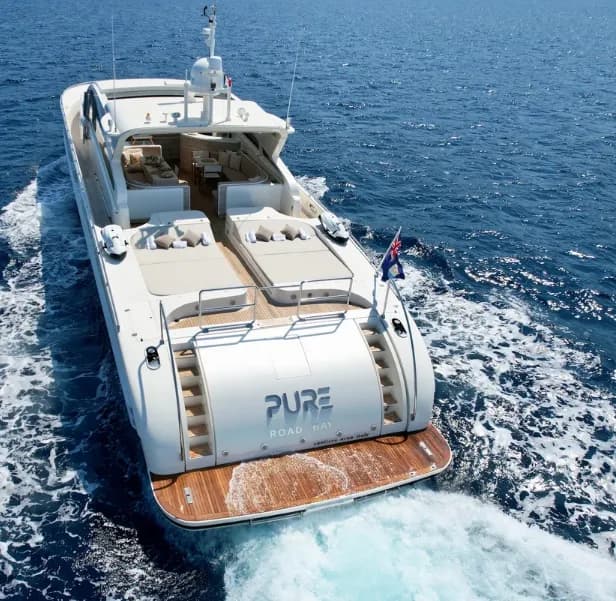 Boat - Rent a 27m Motor Yacht in Marigot