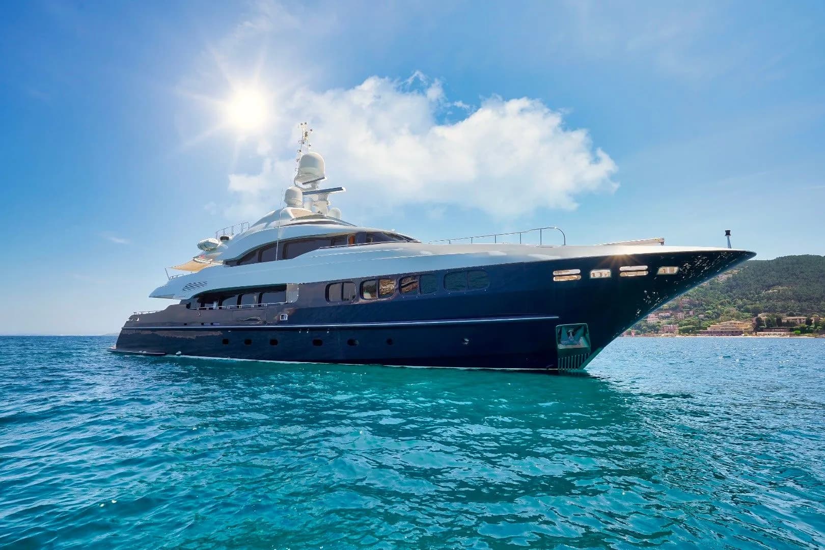 Boat - Rent a 40m Boat in Cannes