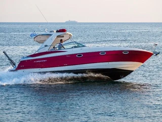 Boat - Rent a 11.5m Motor Yacht Monterey 375 in Athens
