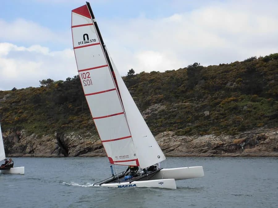 Boat - 5.7m Carnac Catamaran Hire