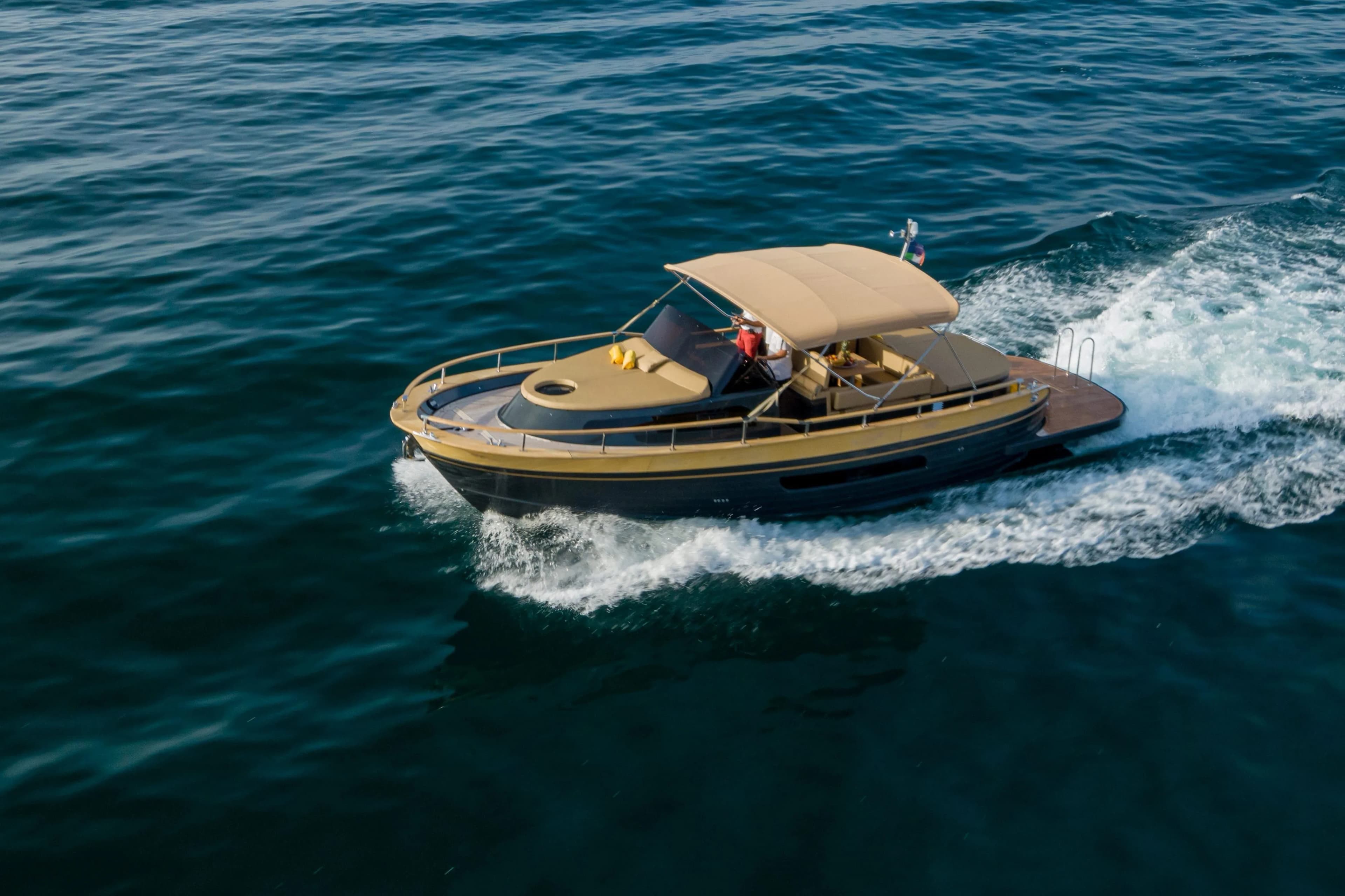 Tekne - Sorrento Kiralık Nautica Esposito 7.40 Positano Open 11.5m Motoryat