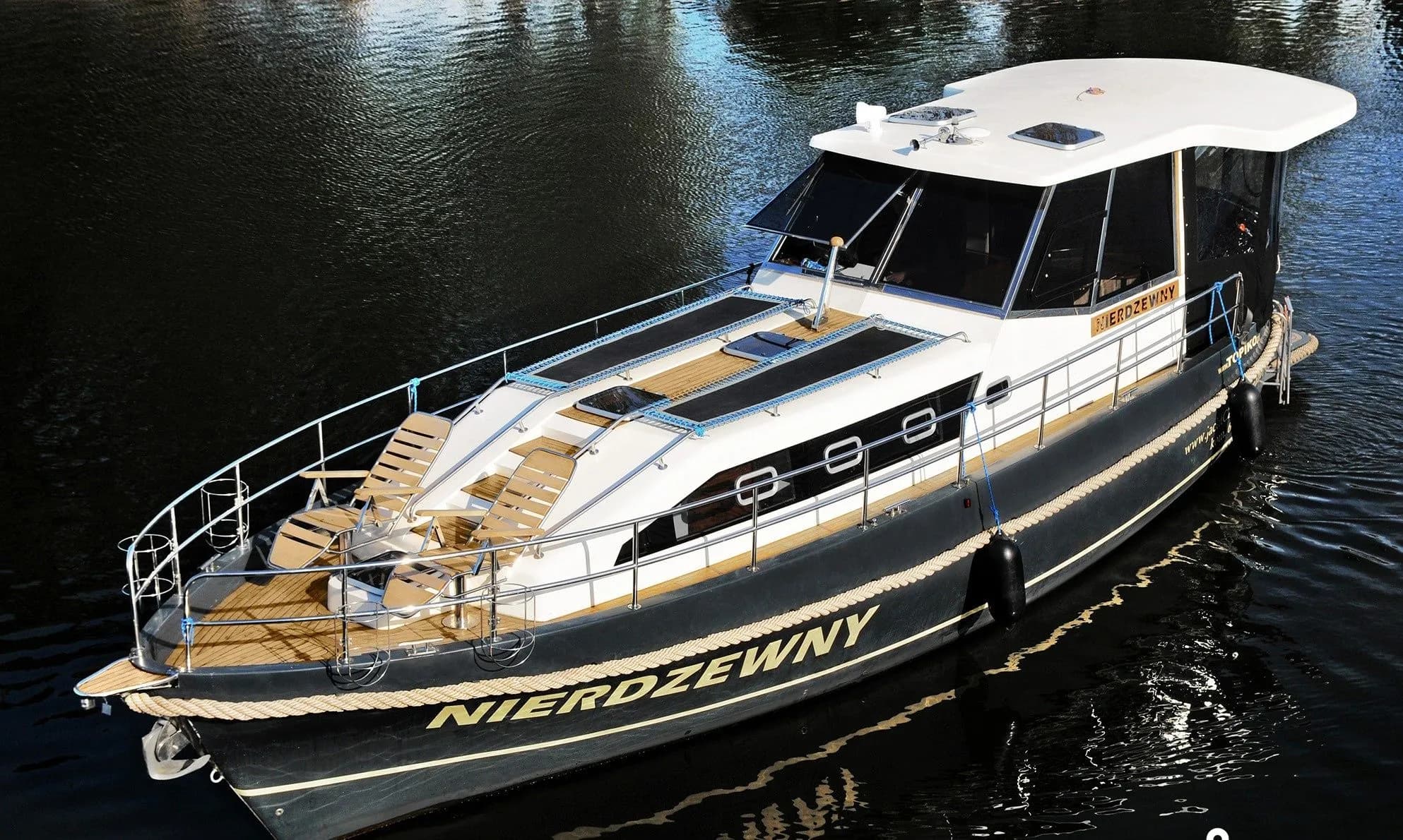 Boat - 11.5m Węgorzewo Nautiner Yachts 38 Hire