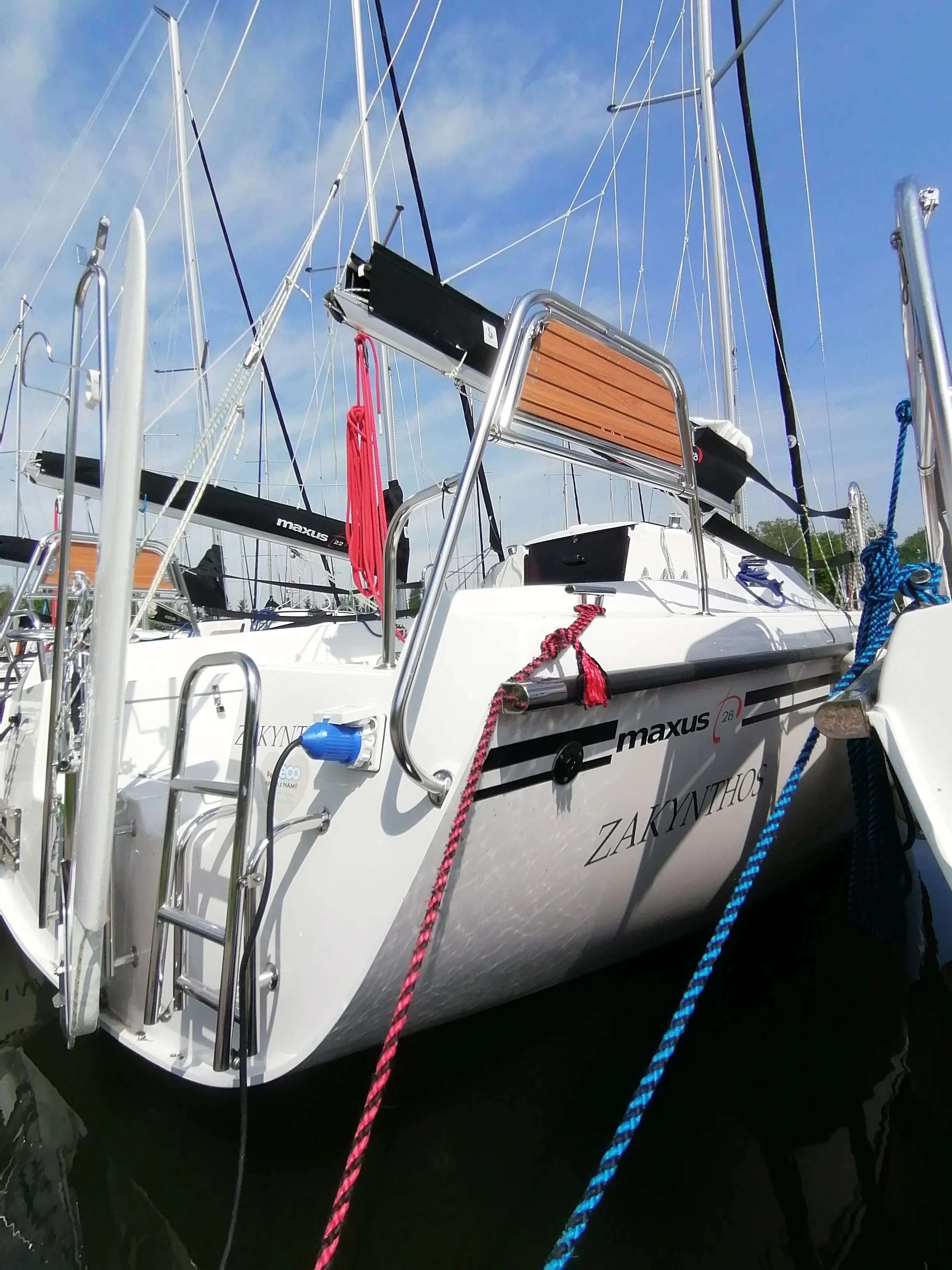Boat - Explore Wilkasy on a 9.44m Rental Sailing Yacht Northman Maxus 28