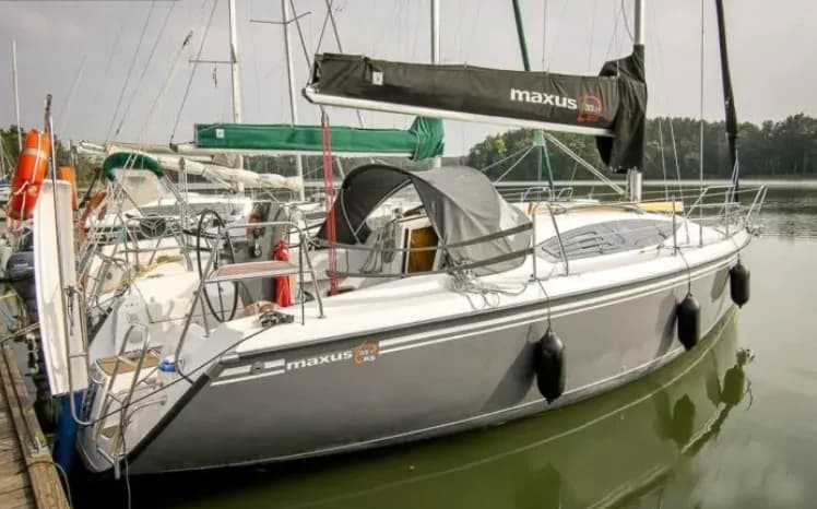 Boat - Explore Bogaczewo on a 10.45m Northman Maxus 33.1 Sailing Yacht Rental