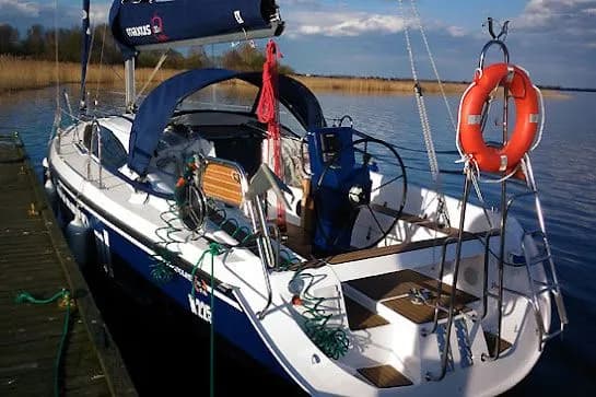 Boat - Charter a 9.95m Northman Maxus 33.1 Sailing Yacht in Wilkasy