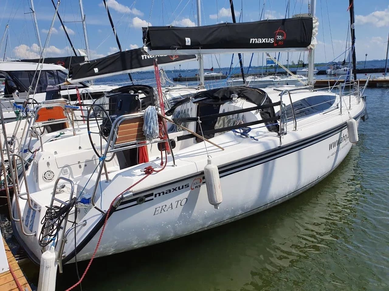 Boat - Rent a 10.45m Northman Maxus 33.1 in Węgorzewo