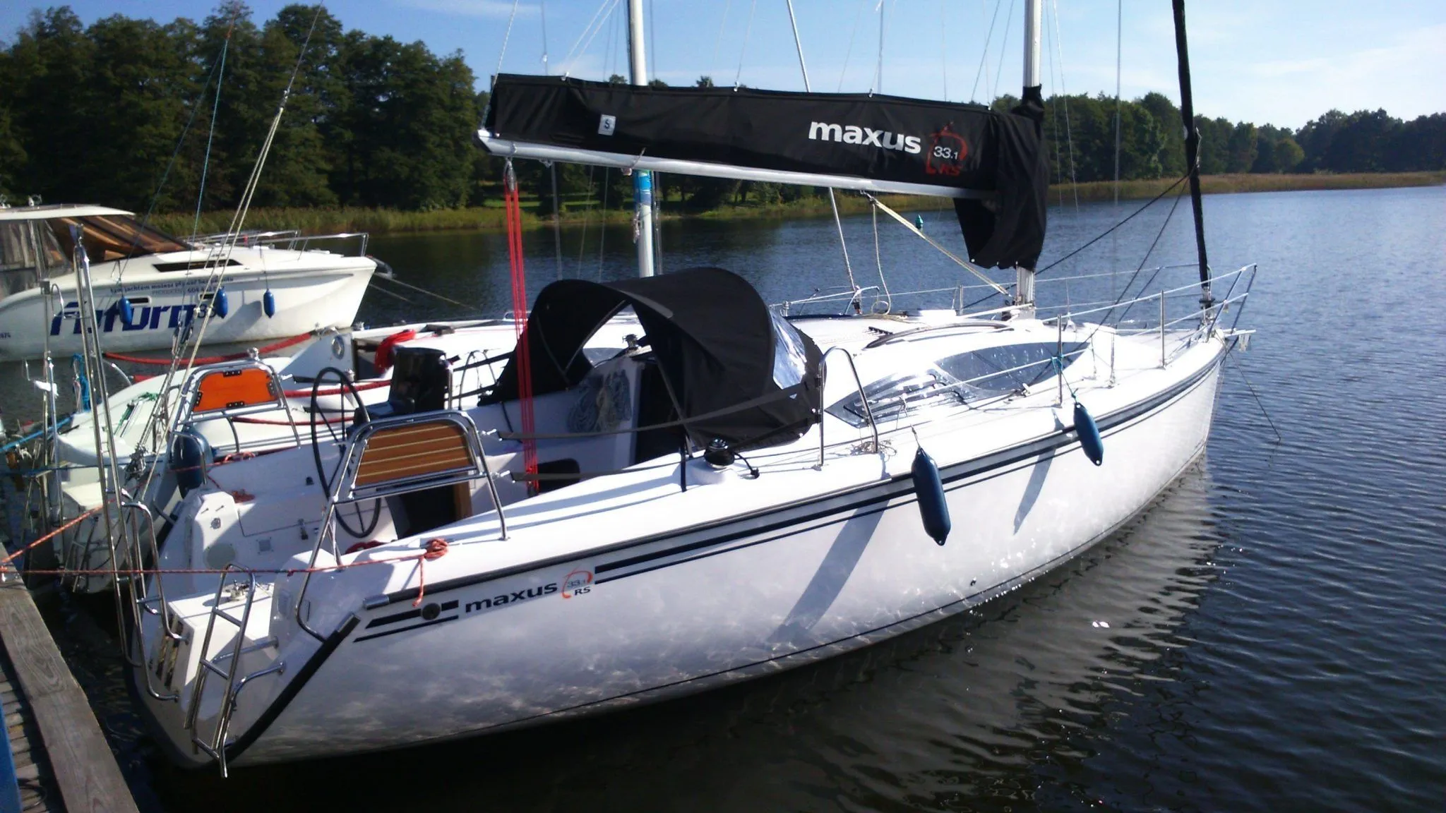 Boat - 10.45m Gizycko Sailing Yacht Northman Maxus 33.1 Hire