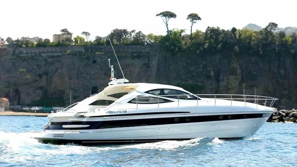 Boat - Charter a 16m Pershing 52 Motor Yacht in Poltu Quatu
