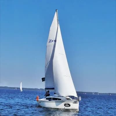 Boat - Explore Piekna Gora on a 9.52m Rental Sailing Yacht Phila 900
