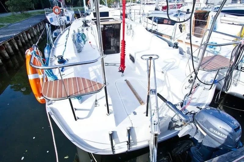Boat - Charter a 9.15m Sailing Yacht Phila 900 in Piekna Gora