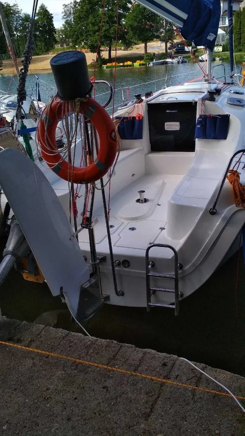 Boat - 7.72m Ruciane-Nida 2 Cabin Sailing Yacht Hire