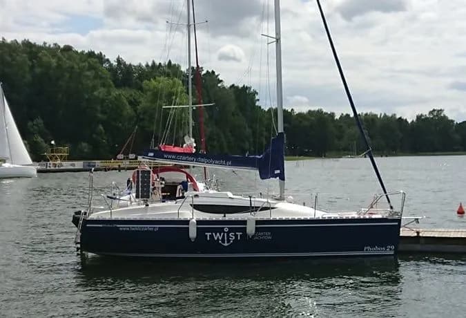Boat - Explore Rydzewo on a 9.15m Phobos 29 Sailing Yacht Rental