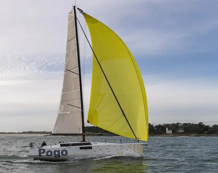 Boat - Rent a 13.55m Sailing Yacht Pogo 44 in La Rochelle