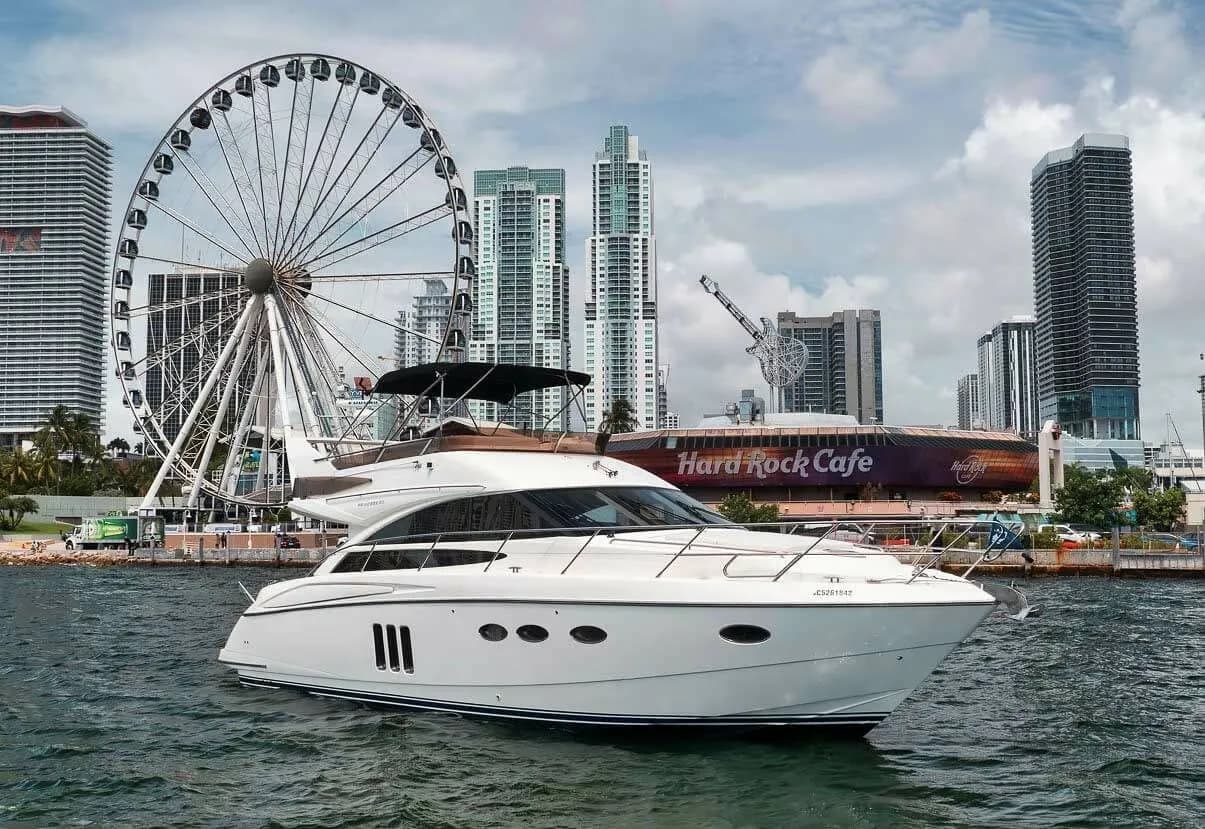 Tekne - Miami Kiralık Princess 50 15.65m Motoryat