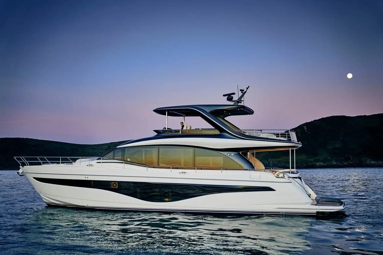 Boat - Rent a 22.8m 4 Cabin Motor Yacht in Podstrana