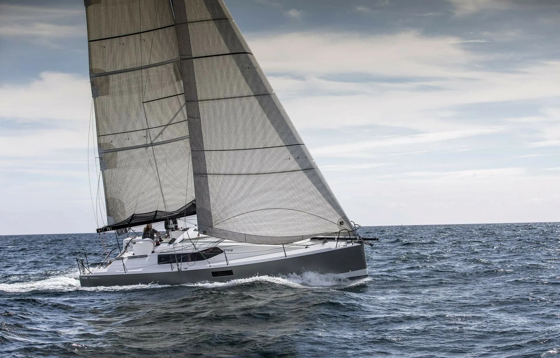 Boat - Charter a 11.8m Sailing Yacht RM 1180 in Bormes-les-Mimosas