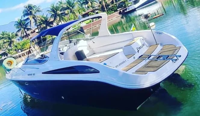 Boat - Explore Bracui on a 11.58m Runner 380 Motor Yacht Rental