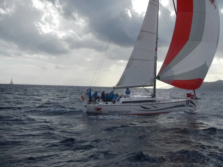 Tekne - Palma de Mallorca 12.5m Kiralık 3 Kabinli Yelkenli Yat